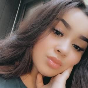 Meet your Posher, Ada